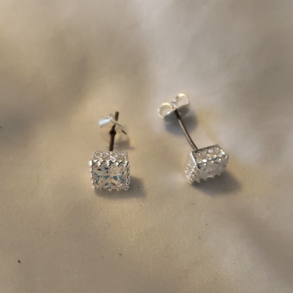 AVON JEWELRY